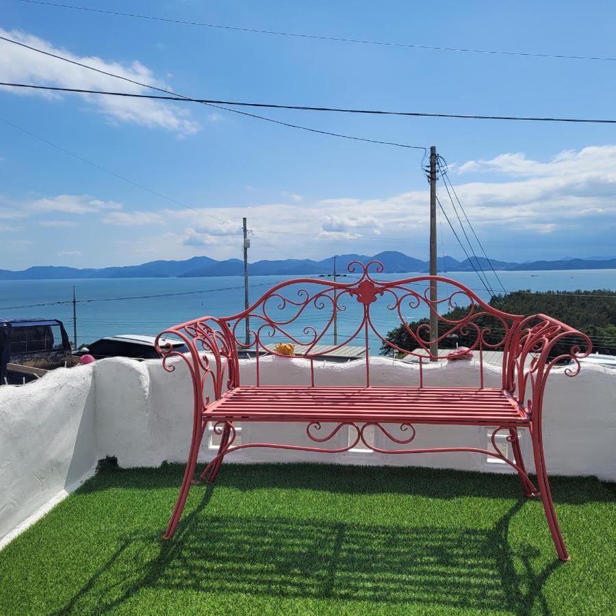 Soulmate Pension Namhae Exterior foto