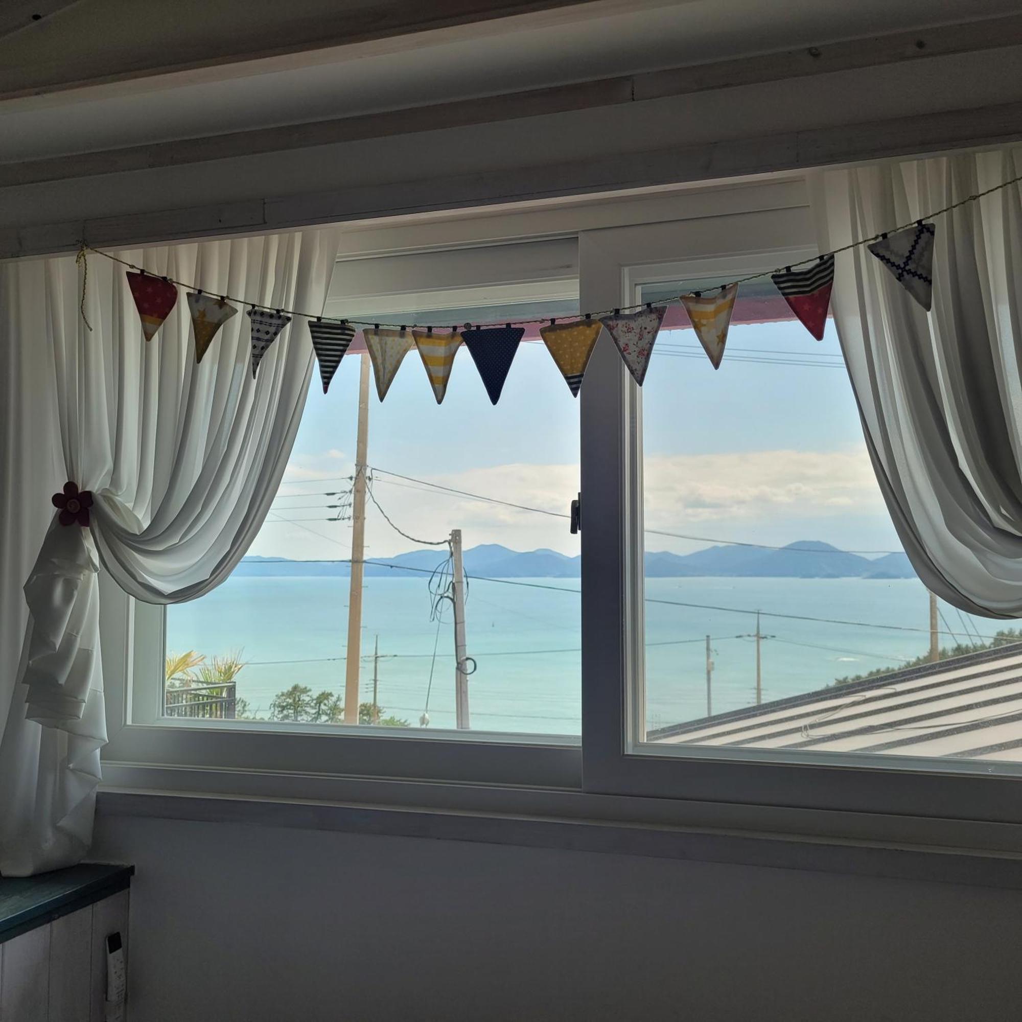 Soulmate Pension Namhae Habitación foto
